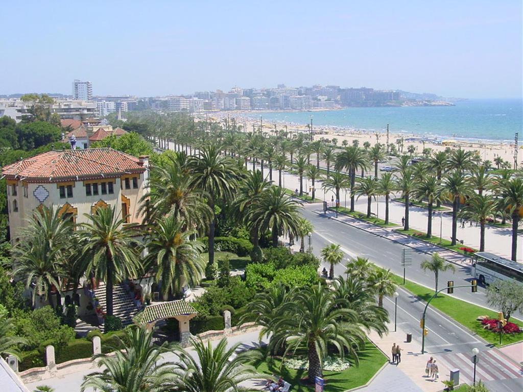 Anunci Tancat Capellans Apartment ซาลอว์ ภายนอก รูปภาพ